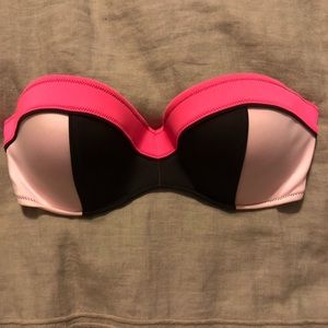 36D Victoria’s Secret strapless swimsuit top